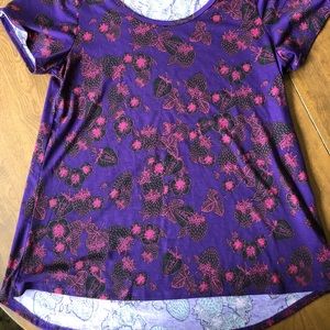 Lularoe Classic Tee Strawberry Design